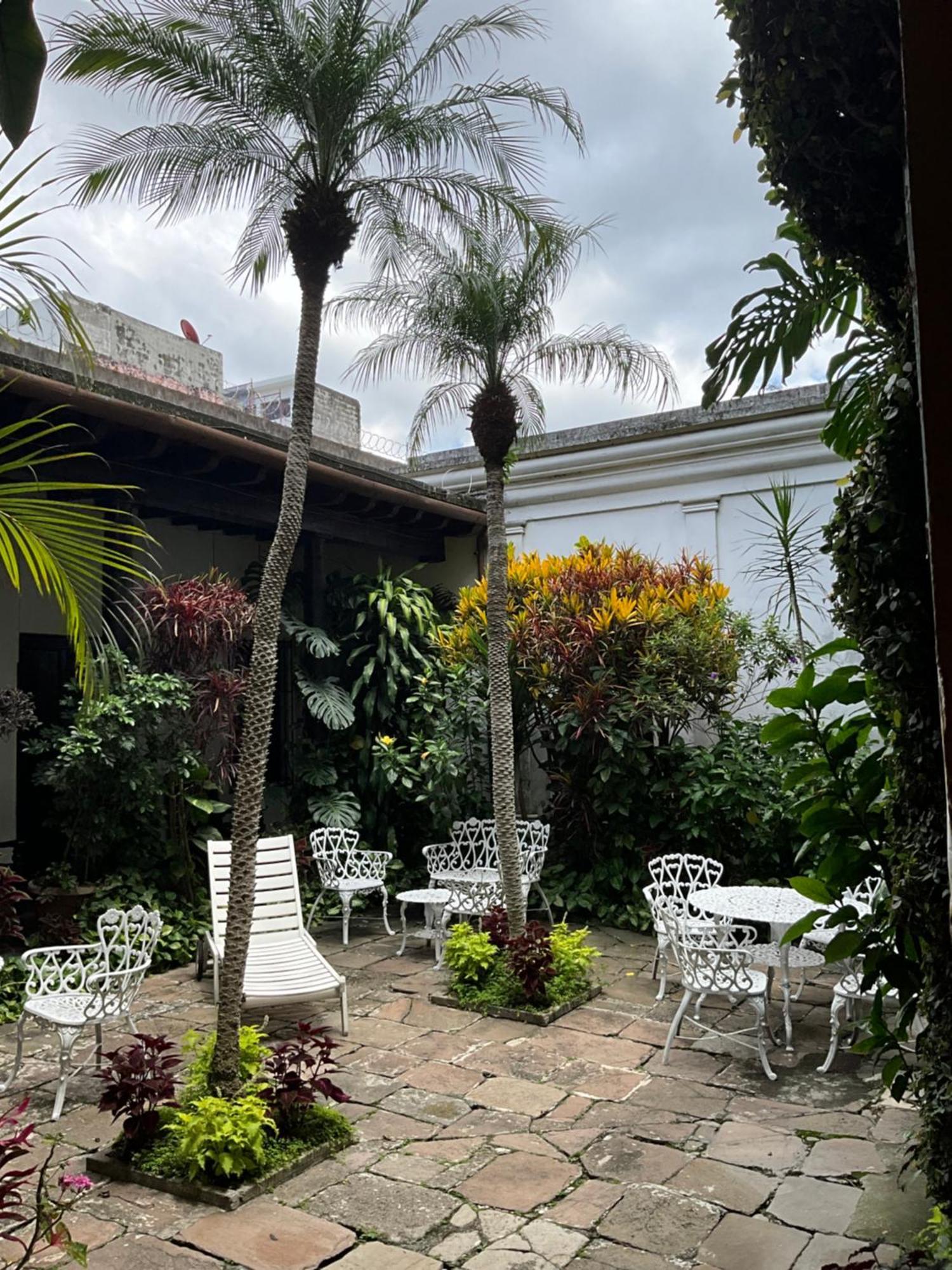 Hotel Spring Guatemala City Bagian luar foto