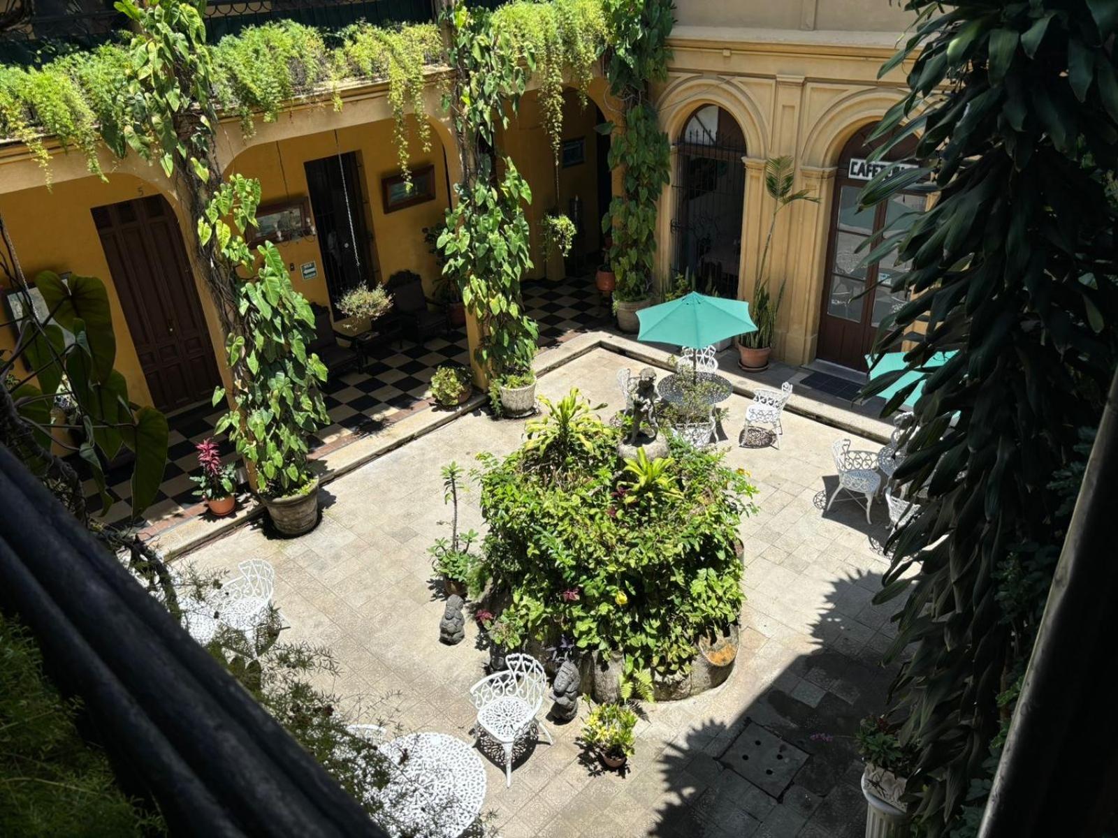 Hotel Spring Guatemala City Bagian luar foto