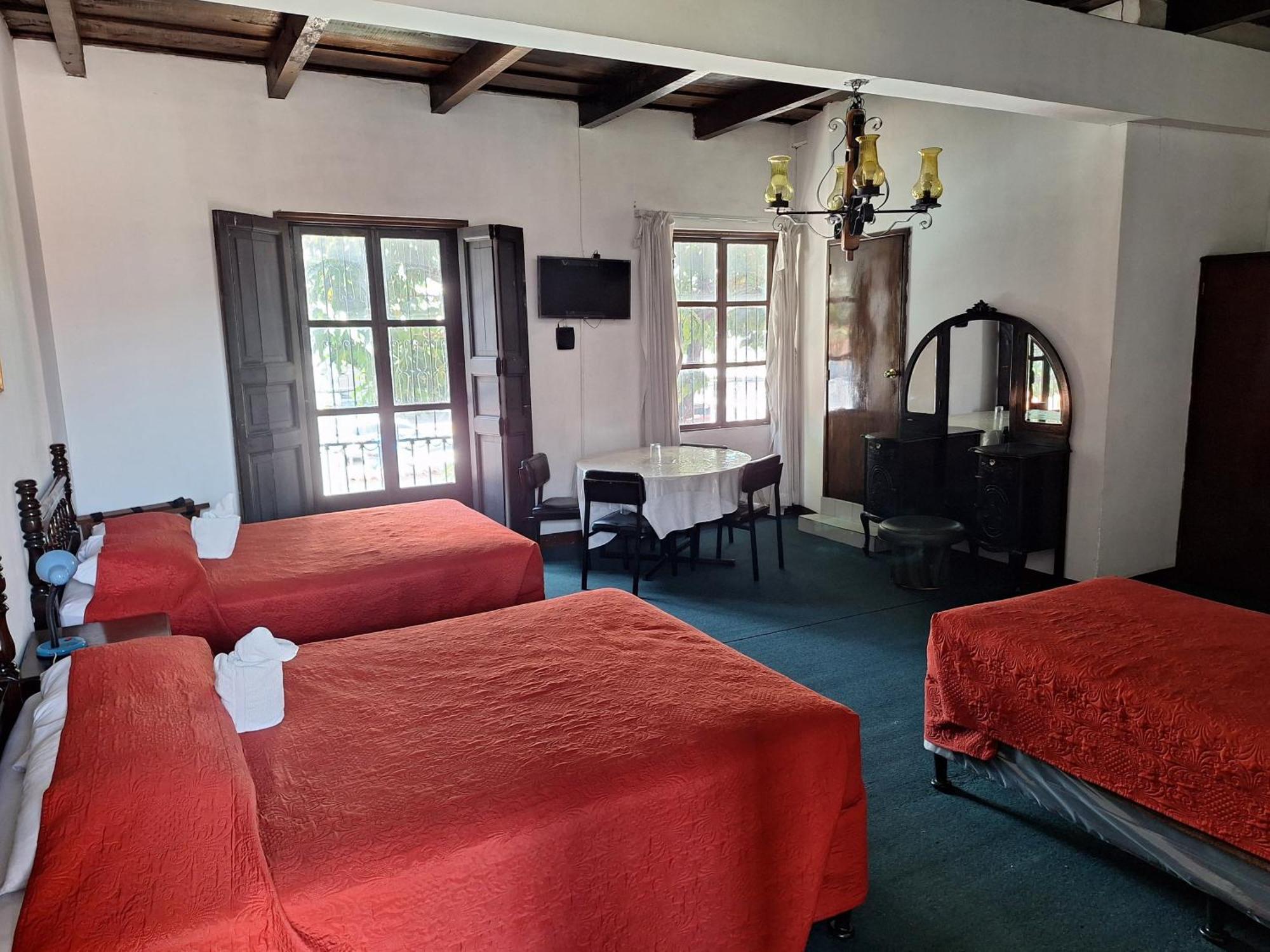 Hotel Spring Guatemala City Bagian luar foto