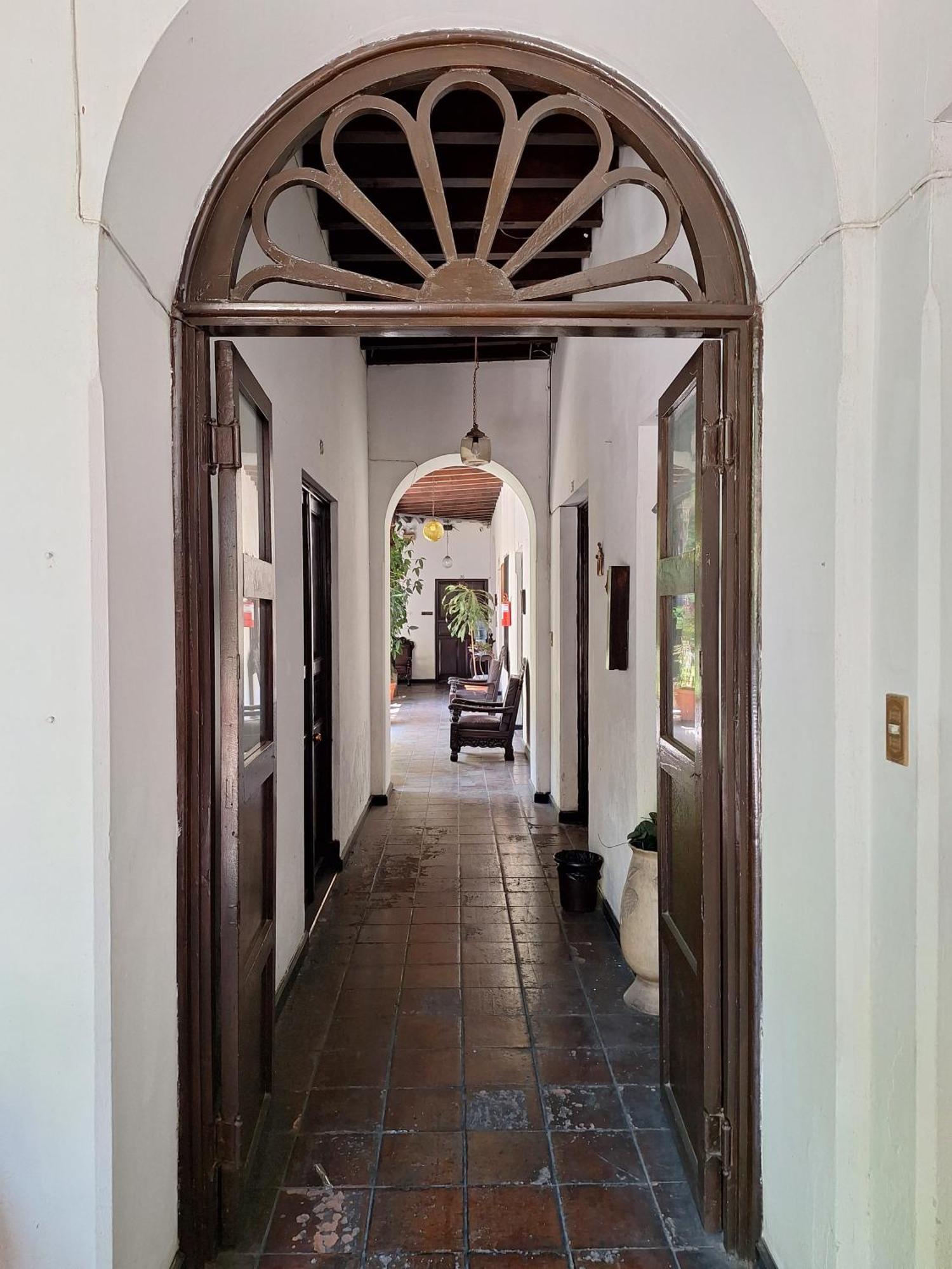 Hotel Spring Guatemala City Bagian luar foto